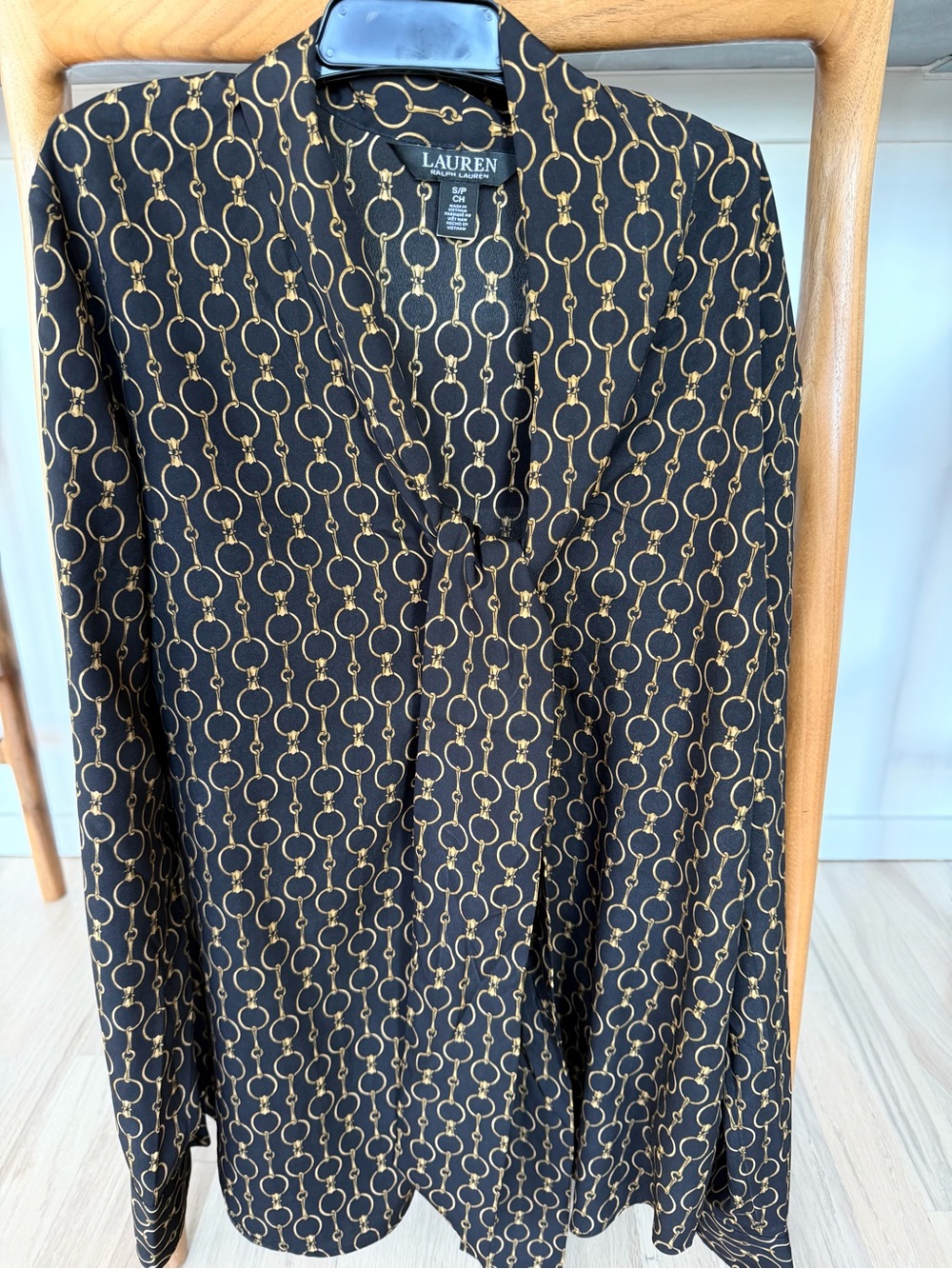 Ralph Lauren Black & Gold Chain-Print Women's bow tie blouse